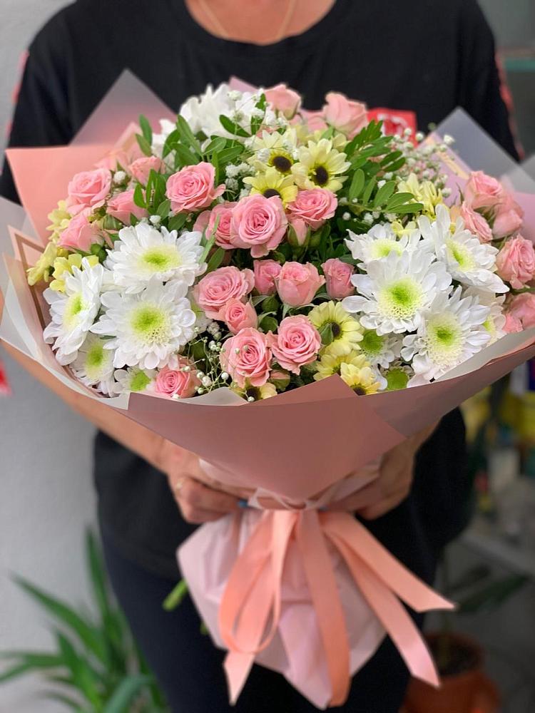 Букет цветов из: Розы и Хризантемы в Верхотурье