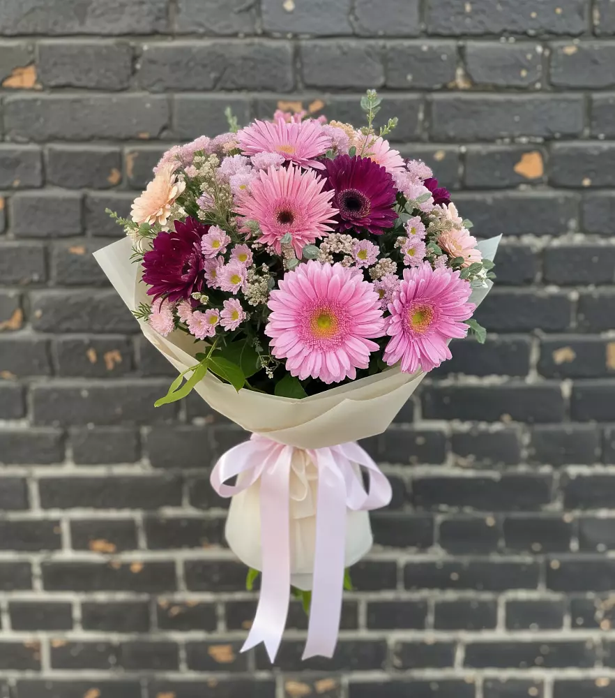 Букет цветов из: Герберы и Хризантемы в Верхотурье