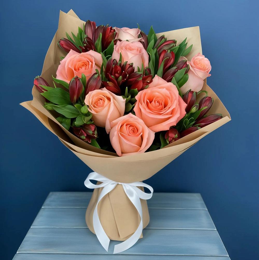 Букет цветов из: Розы и Альстромерии в Верхотурье