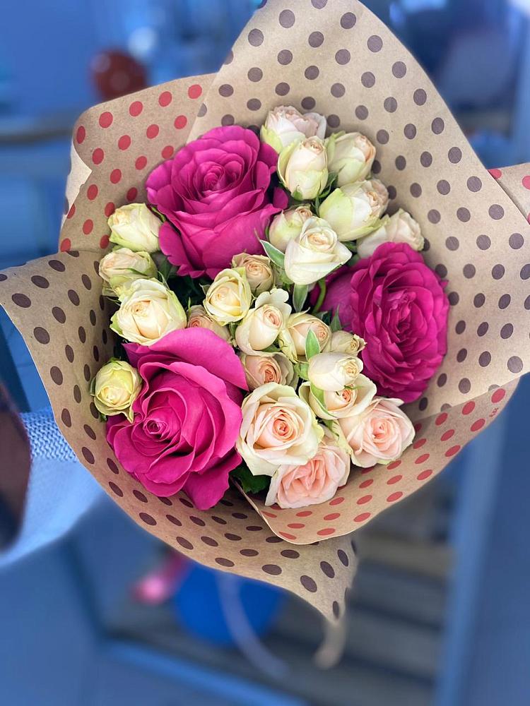 Букет цветов из: Розы в Верхотурье