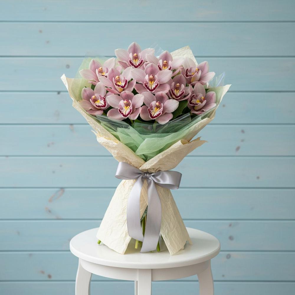 Букет цветов из: Орхидеи и Розы в Верхотурье