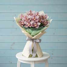 Букет цветов из:  Орхидеи и Розы в Верхотурье