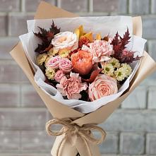 Букет цветов из:  Гвоздики, Хризантемы и Розы в Верхотурье