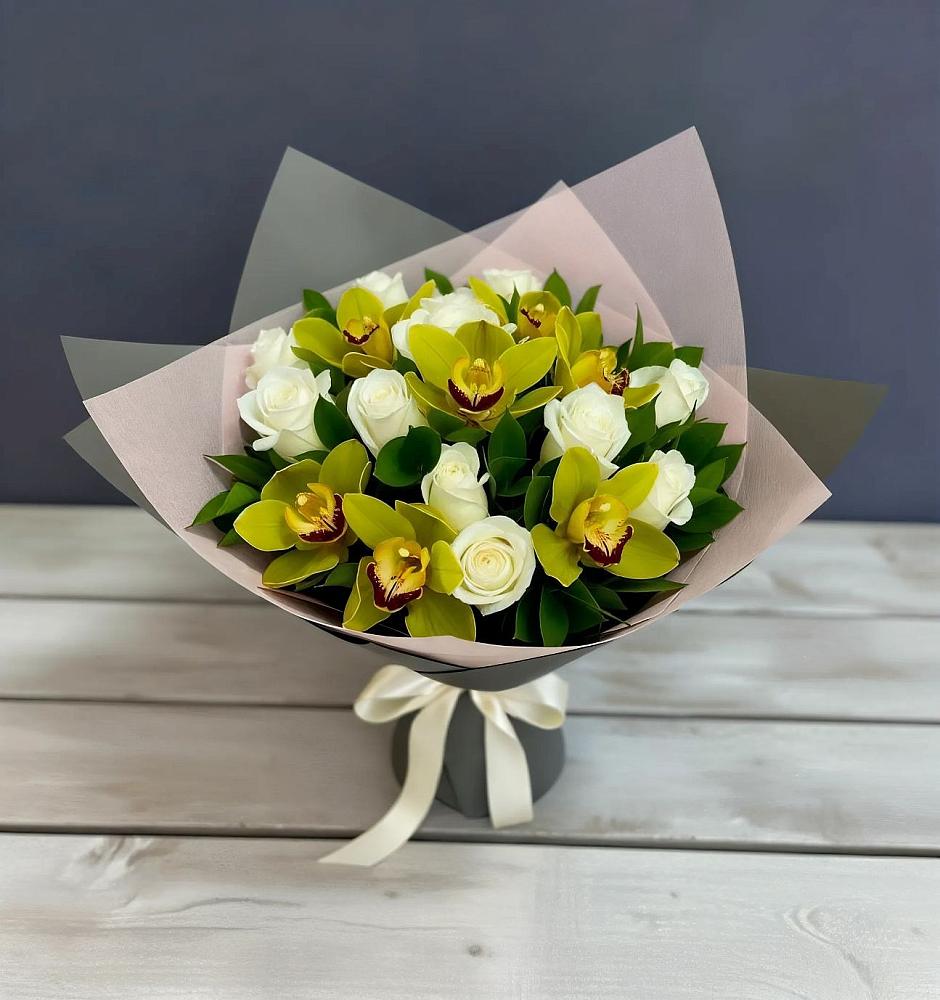 Букет цветов из: Орхидеи и Розы в Верхотурье