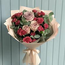 Букет цветов из:  Гвоздики и Розы в Верхотурье