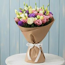 Букет цветов из:  Лизиантусы в Верхотурье